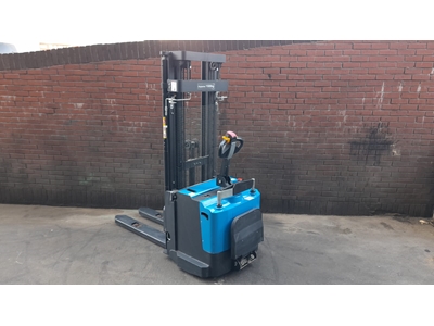 1500 Kg 4800 mm Tripleks Platformlu Akülü İstif Makinası - 18