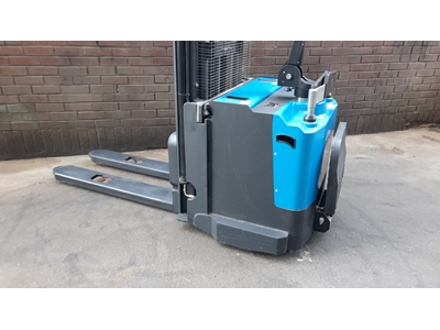 1500 Kg 4800 mm Tripleks Platformlu Akülü İstif Makinası - 4