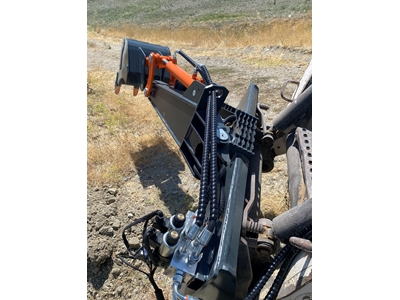 Skid Steer Mini Kazıcı - 2