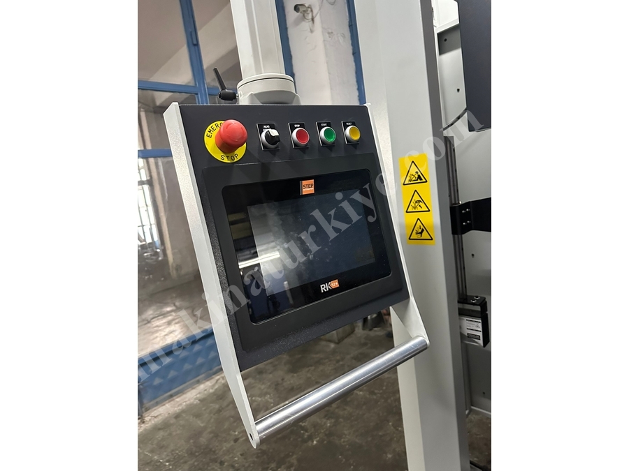 2050x60 Ton 4 Eksen Abkant Pres