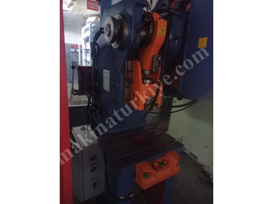 20 Ton Hava Kavramalı Pres