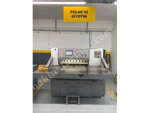 Polar 92 E Kağıt Kesme Makinası