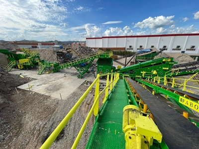 Mjc Серия 200-300 Т/Ч Мобильная Дробильно-Сортировочная Установка - 4