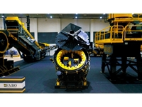 Ø 1000mm Açık Rotor Dik Milli Kırıcı