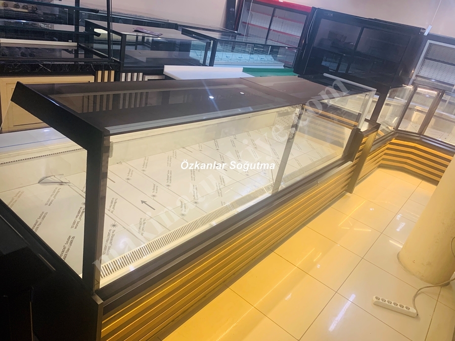 Butcher Market Delicatessen Meze Display Cabinet Milk Cabinet