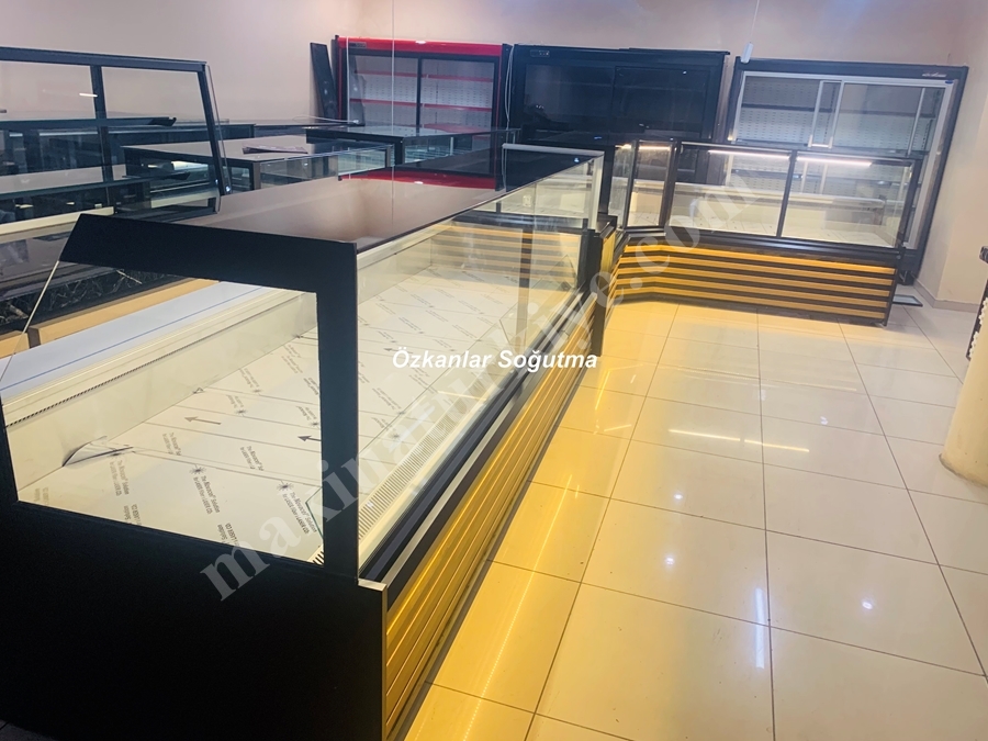 Butcher Market Delicatessen Meze Display Cabinet Milk Cabinet