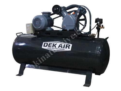 Compresseur d'air à pistons de 300 litres (5,5 ch)
