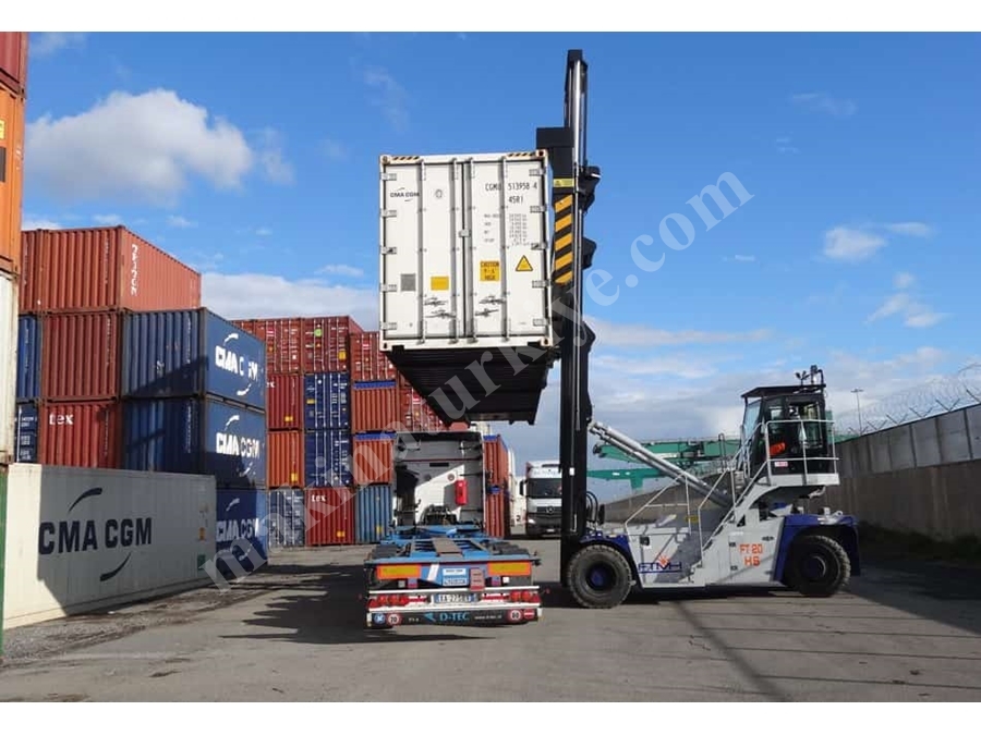 8 Ton 6x8 Empty Container Stacking Machine