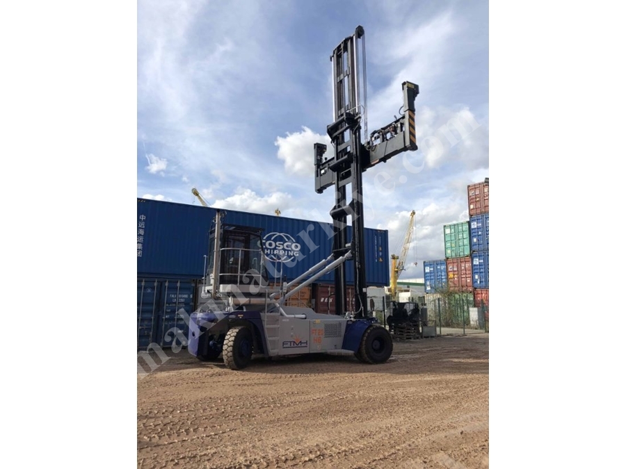8 Ton 6x8 Empty Container Stacking Machine