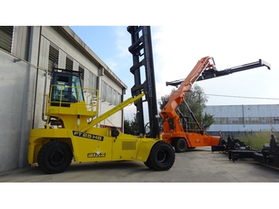 9 Ton 21700 Mm Boş Konteyner İstif Makinası - 3