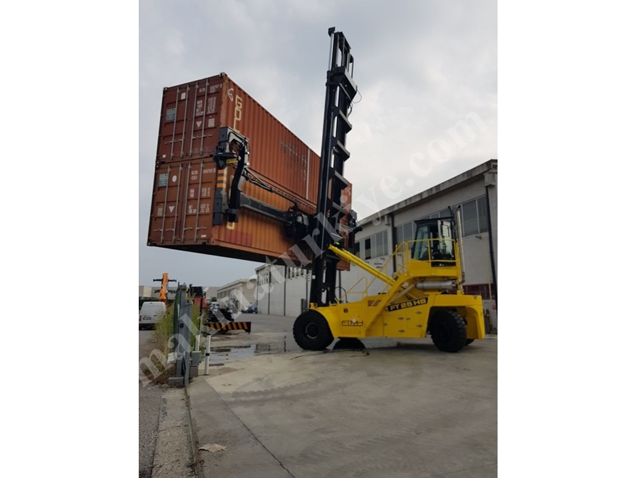 10 Ton 21700 Mm Empty Container Stacking Machine