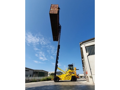 10 Ton 21700 Mm Empty Container Stacking Machine - 0