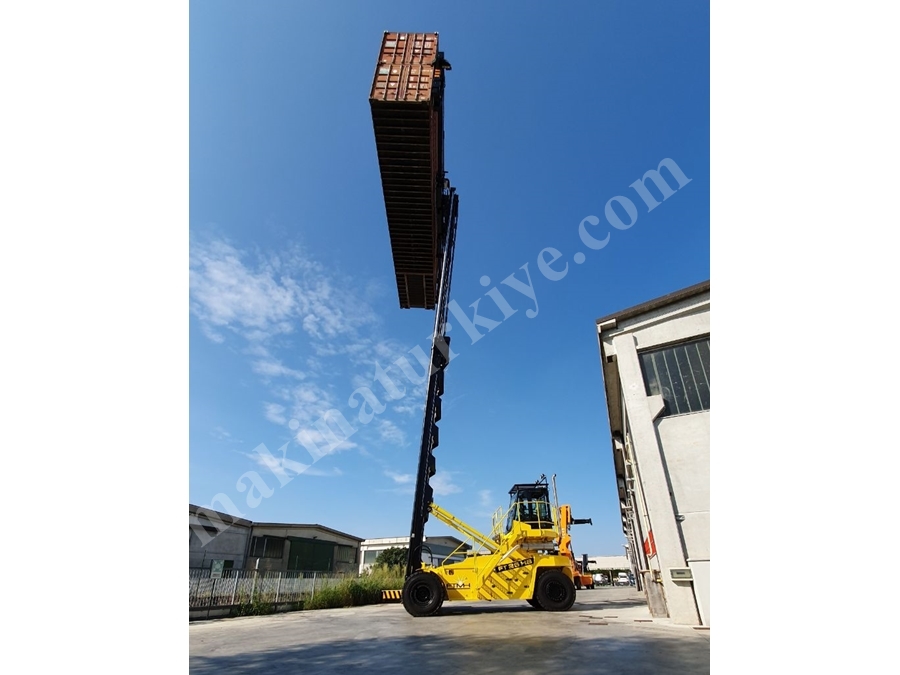 10 Ton 21700 Mm Empty Container Stacking Machine
