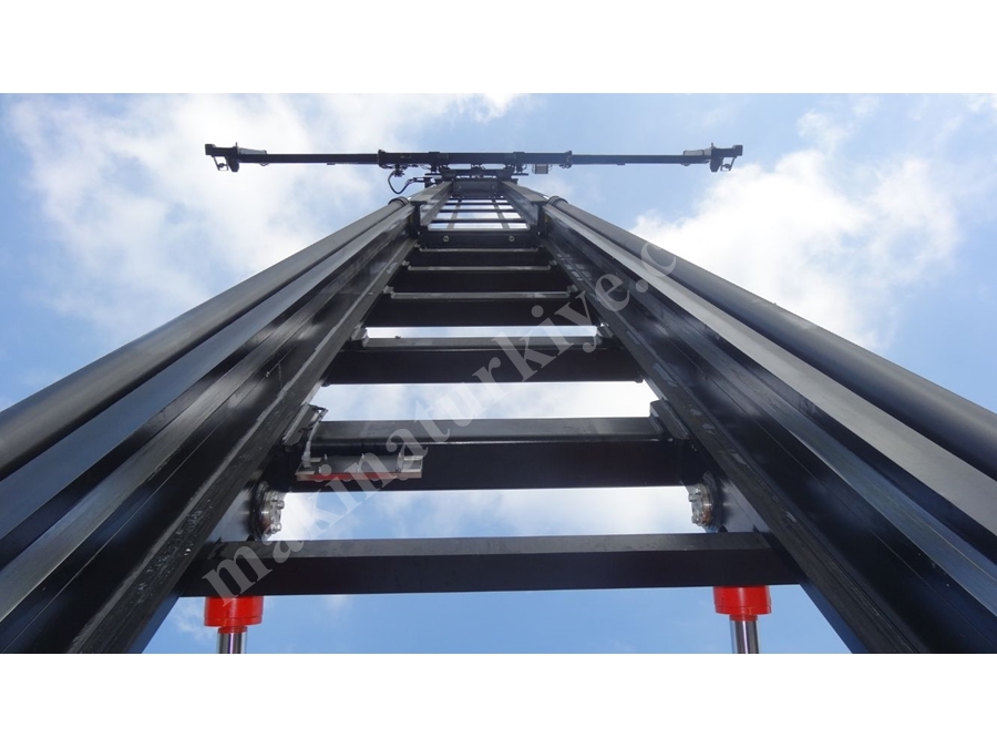 10 Ton 21700 Mm Empty Container Stacking Machine