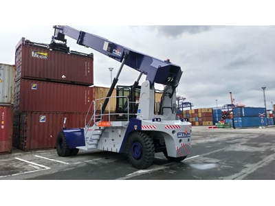10 Ton 18700 Mm Empty Container Reach Stackers - 1