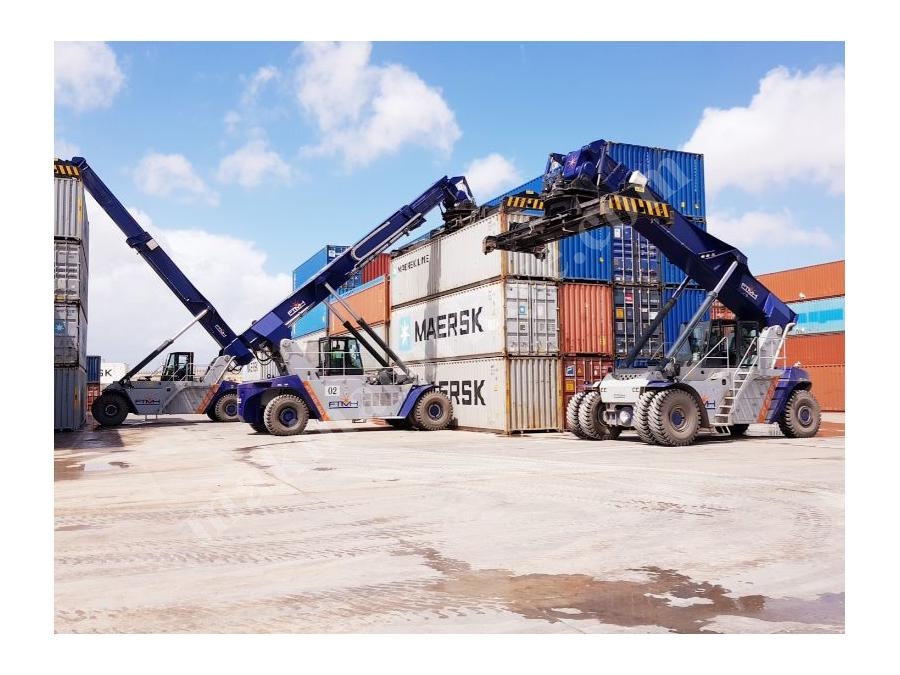 45 Ton 18000 Mm Dolu Konteyner Reach Stakers