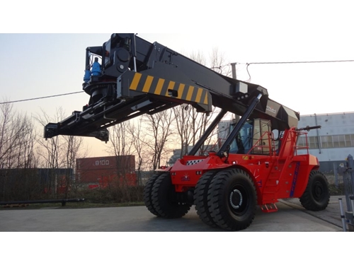 45 Ton 18100 Mm Dolu Konteyner Reach Stakers