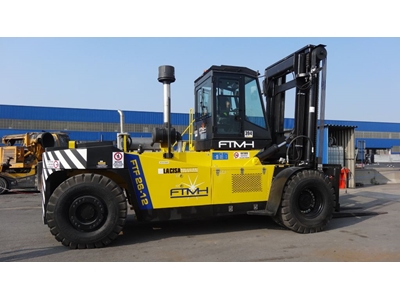 26 Ton 4000 Duplex Diesel Forklift with Elevator - 0