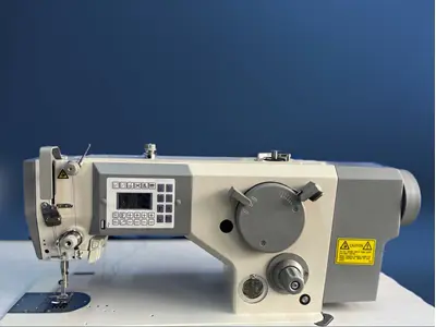 Machine à coudre en zigzag GS 528 D3