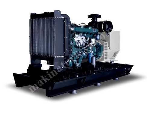 Дизельный генератор Shanghai с двигателем мощностью 700 кВА