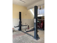 Electrohydraulic 4 Ton 2 Post Lift Equipment - 0