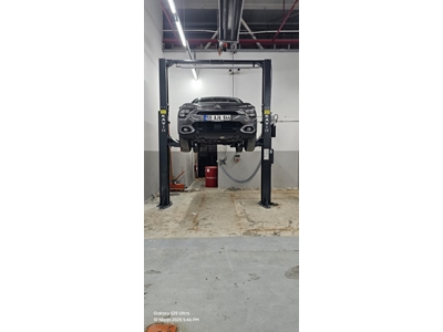 Lève-voiture électrohydraulique sans châssis de 4 tonnes à 2 colonnes - 2