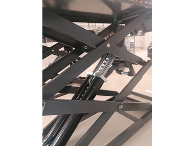 3.2 Ton Electrohydraulic Reception And Expertise Scissor Car Lift - 1
