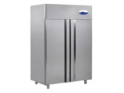 Холодильник вертикальный с двумя дверями объемом 1332 литра
