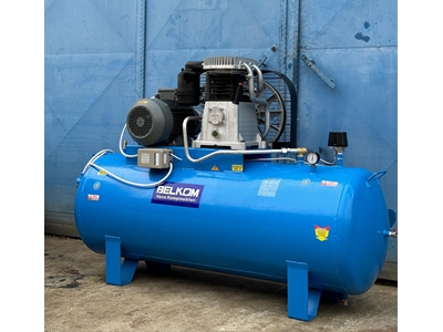 500 Lt 10Hp 7000 No'lu İtalyan Abac Kafalı Pistonlu Kompresör - 1