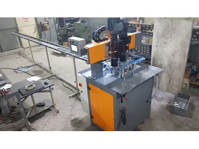 Hat Guide Pull Cutting Machine for Klemens Delme