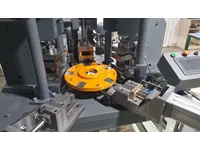 Vollautomatische Zuführungskabelschuhherstellungsmaschine