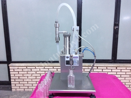 10-100-1000Ml 400-600 Units / Hour Pneumatic Manual Liquid Filling Machine