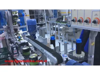 Горизонтальная машина для наклеивания этикеток шириной от 10 до 300 мм, 4000-6000 штук в час