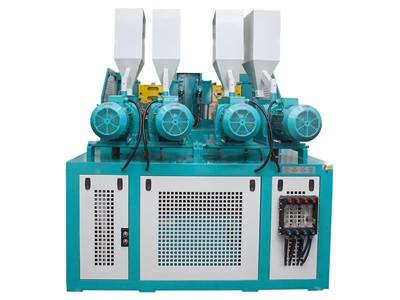 2 İstasyon 2 Renk TR-PVC Ekstrüzyon Taban Makinası - 1