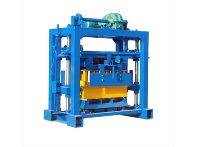 Qtj4-40 Semi Automatic Brick and Paver Making Machine - 0