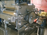 T.T.O.R-145 Tipi Full Otomatik Küp Şeker Makinası  - 2