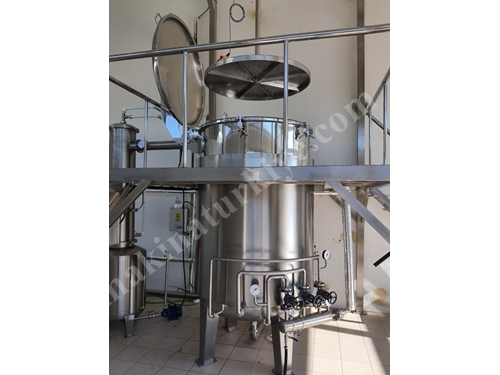 Chaîne d'extraction et de distillation d'herbes aromatiques Bach de 100 kg/batch