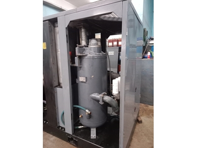 110 KW Second Hand Screw Air Compressor - 2