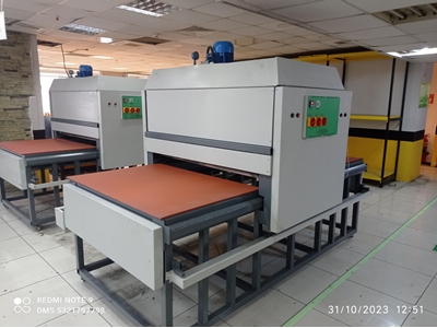 Машина для фольгирования размером 90x130 см на одежде - 9