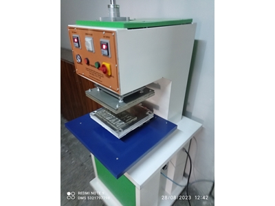 Машина для печати этикеток 35X35 см - 6
