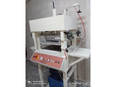 35X35 Cm Hydraulic System Embossed Printing Machine - 13