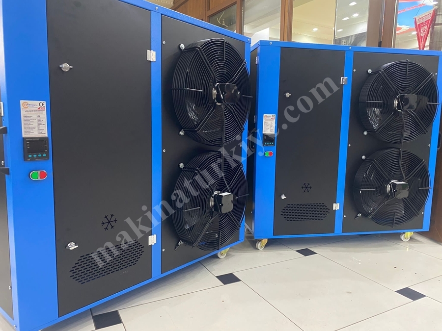 Machine de désinfection de tapis de 300 litres