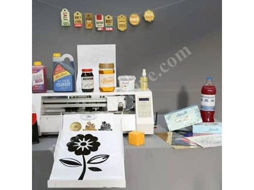 Machine de Découpe d'Étiquettes Automatique Toyocut Hs avec Alimentation Automatique (pour demi-découpe et découpe totale)
