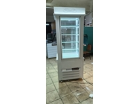 Freestanding Refrigerated Cake Cabinet