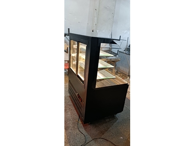 4 Tiers Soft Drink Cooling Cabinet - 4