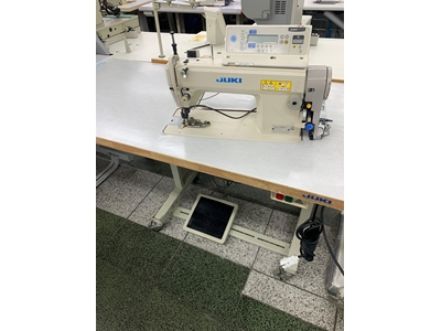 Machine électronique de pliage d'ourlets Juki DLU-5490N-7/P1021 - 1