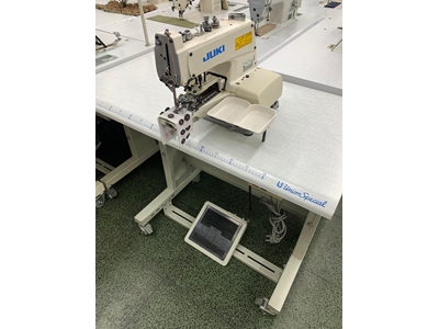 Juki MB-373NS Knopfmaschine - 1
