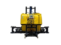 Pulvérisateur hydraulique de 600 litres pour traitement de champs - 0