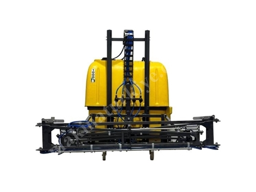 1000-литровый гидравлический пульверизатор для обработки растений