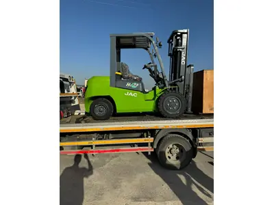 2.5 Ton (4.8 Meter) Lithium Battery Powered Forklift